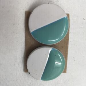 Vintage Earring Green & White Metal Post Earrings Costume Jewelry